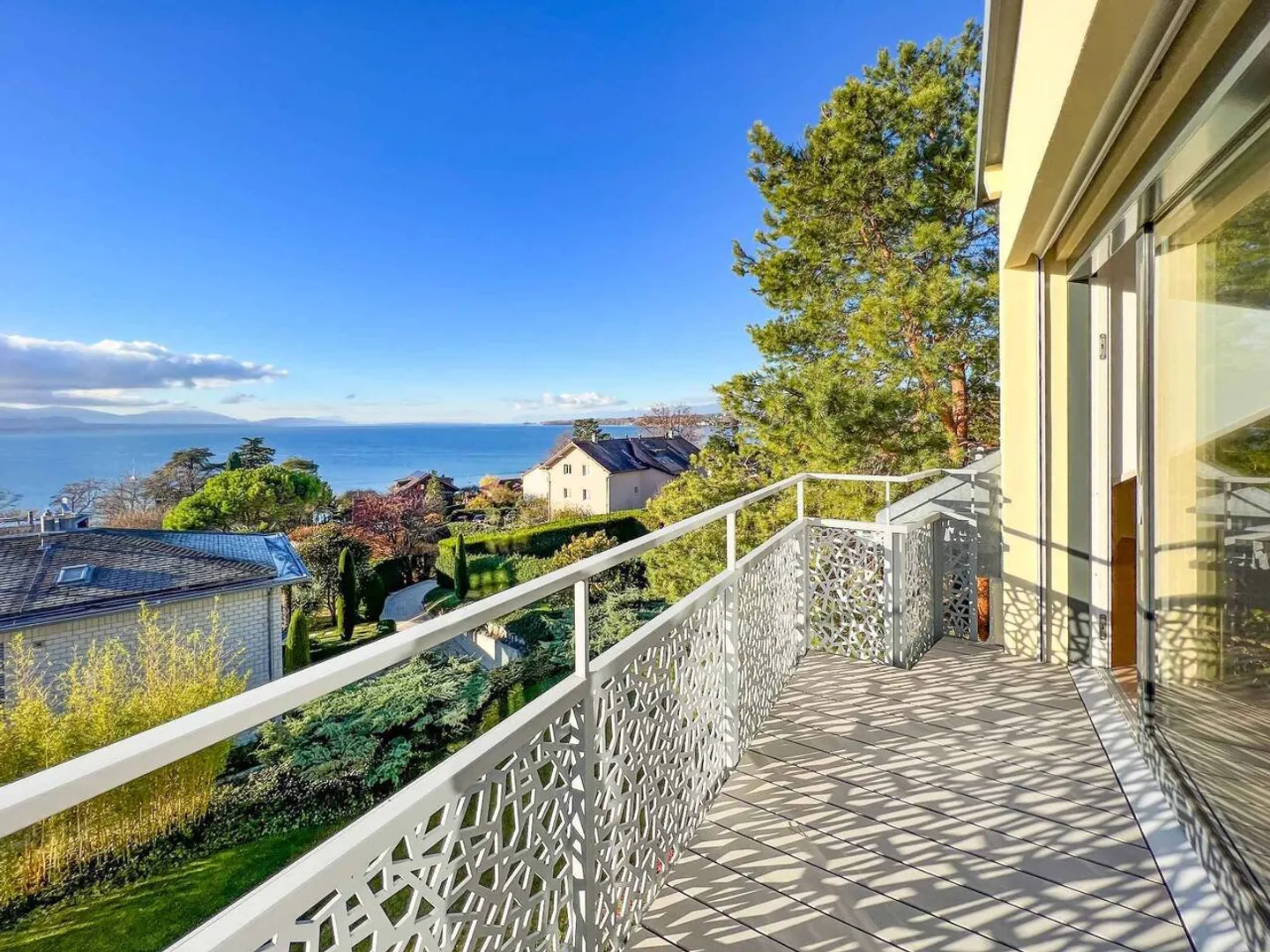 Villa luminosa con vista mozzafiato sul lago - Foto 13 di 13
