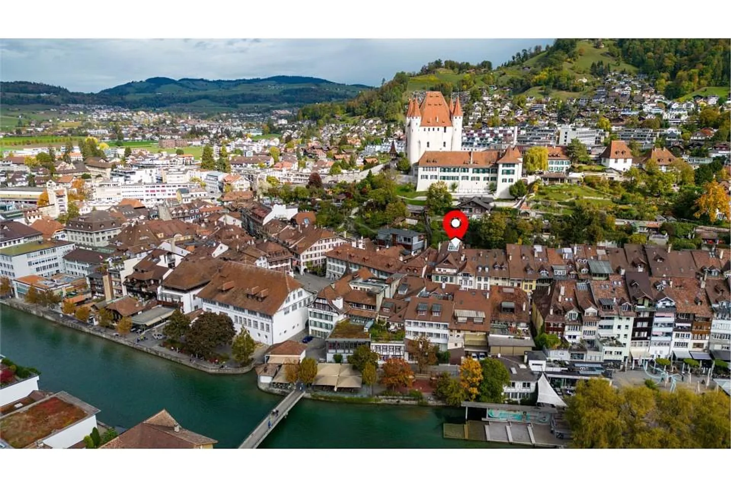 Edificio residenziale e commerciale storico nella città vecchia di Thun - Foto 2 di 6