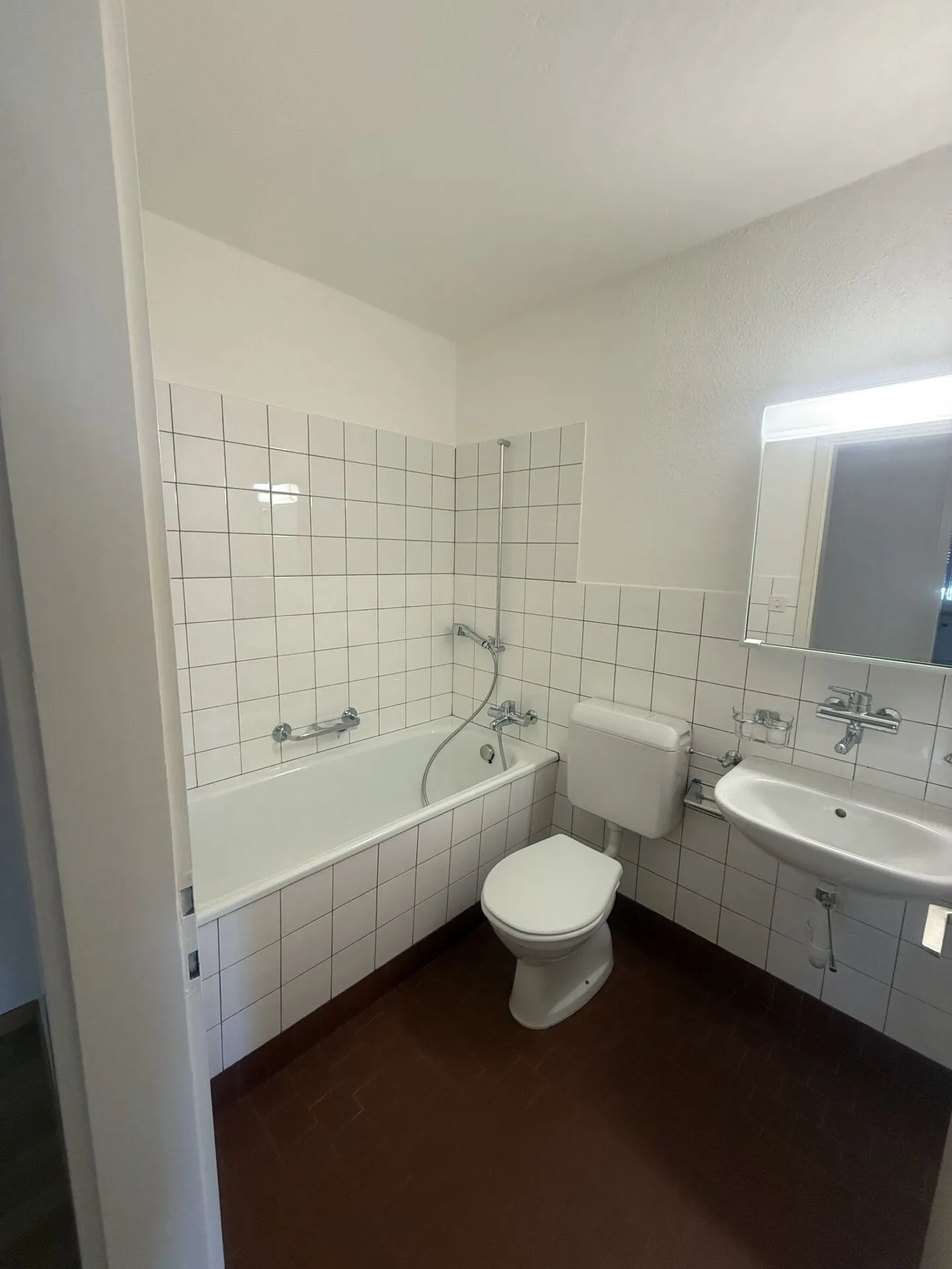 Stilvolles Apartment mit Balkon - Foto 4 von 6