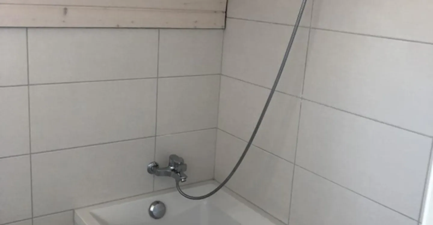 Appartement 4,5 pièces au 2ème étage en combles - Photo 4 of 6