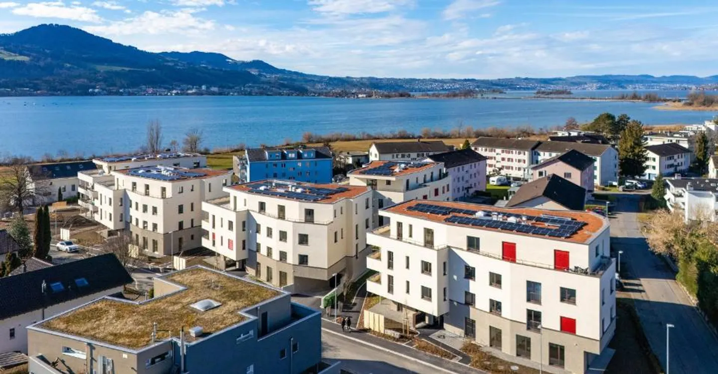 Attico sul lago di Busskirch - Foto 1 di 11
