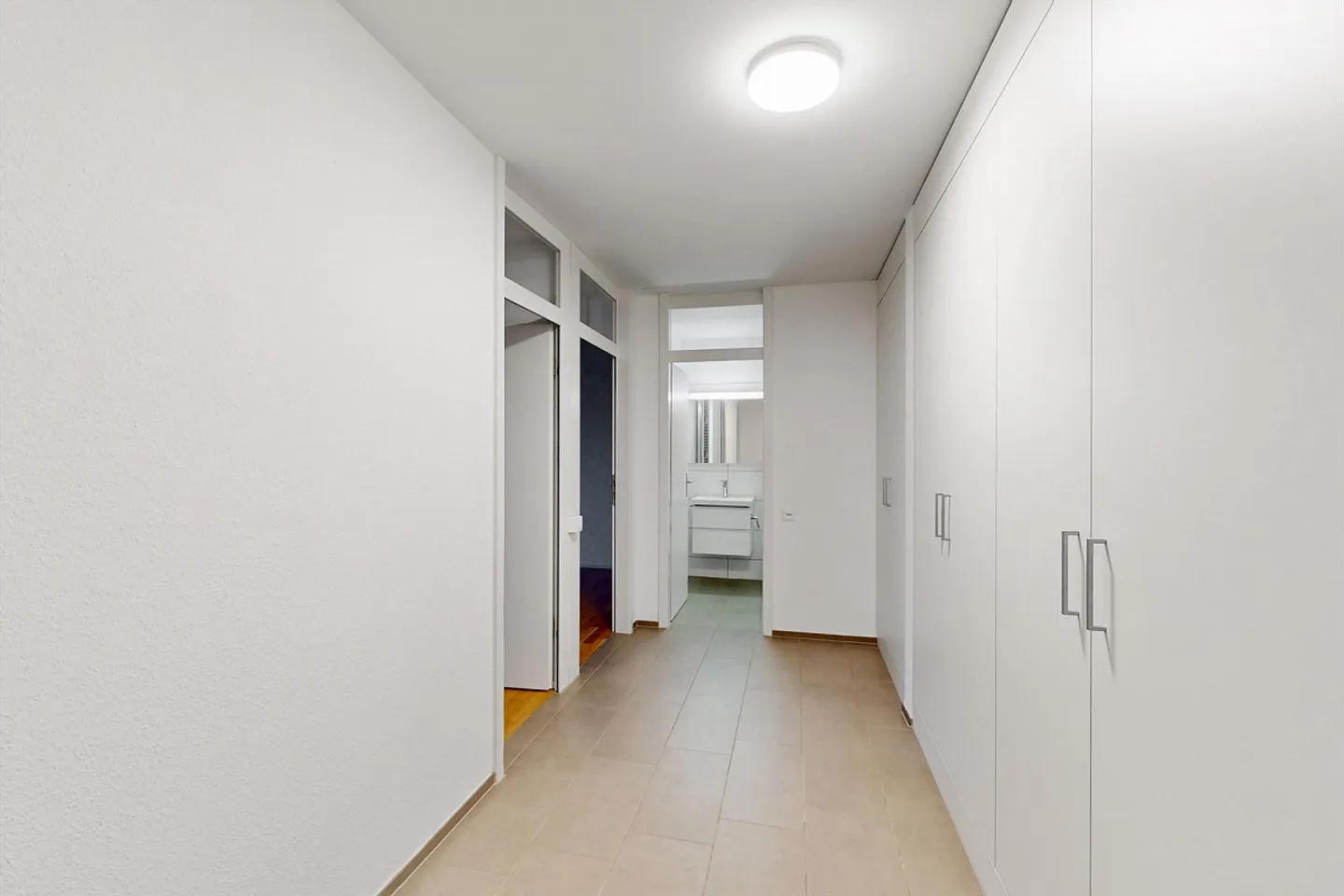 Wohnung mieten - Foto 2 von 8