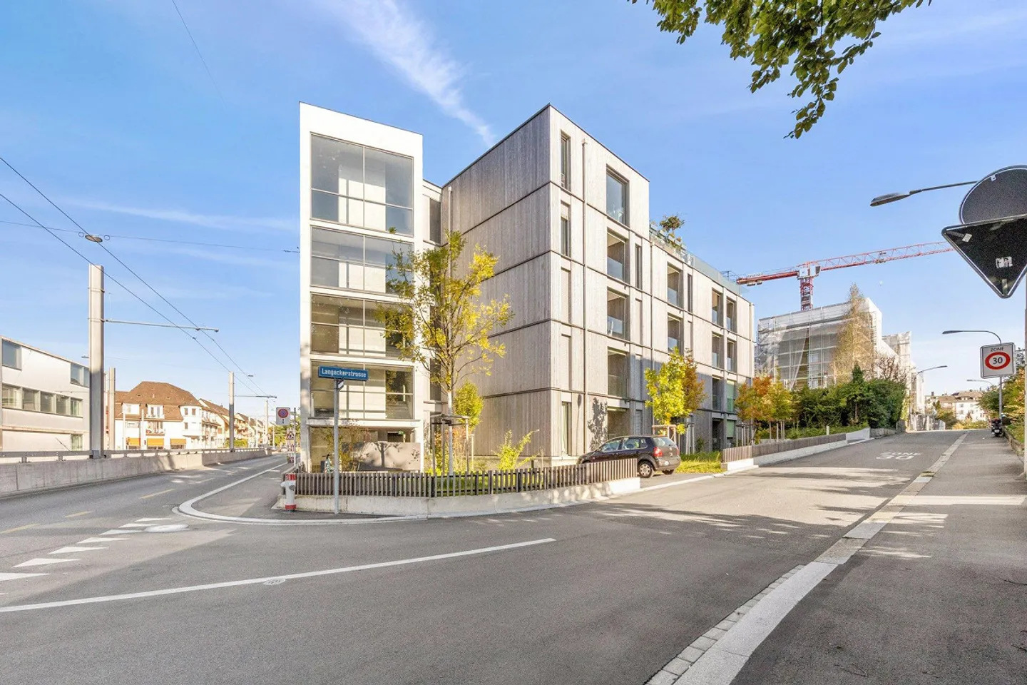 Moderne Attikawohnung mit Charakter im urbanen Kreis 6 - Foto 1 di 11