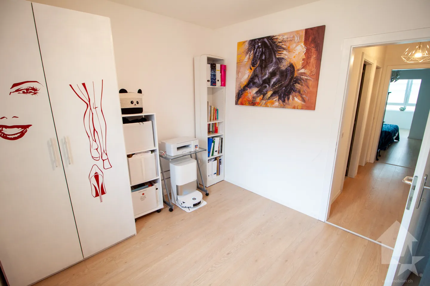 Wunderschöne 3,5-Zimmer-Wohnung mit 107 m2 nur wenige Schritte von Sion entfernt - Foto 7 von 22