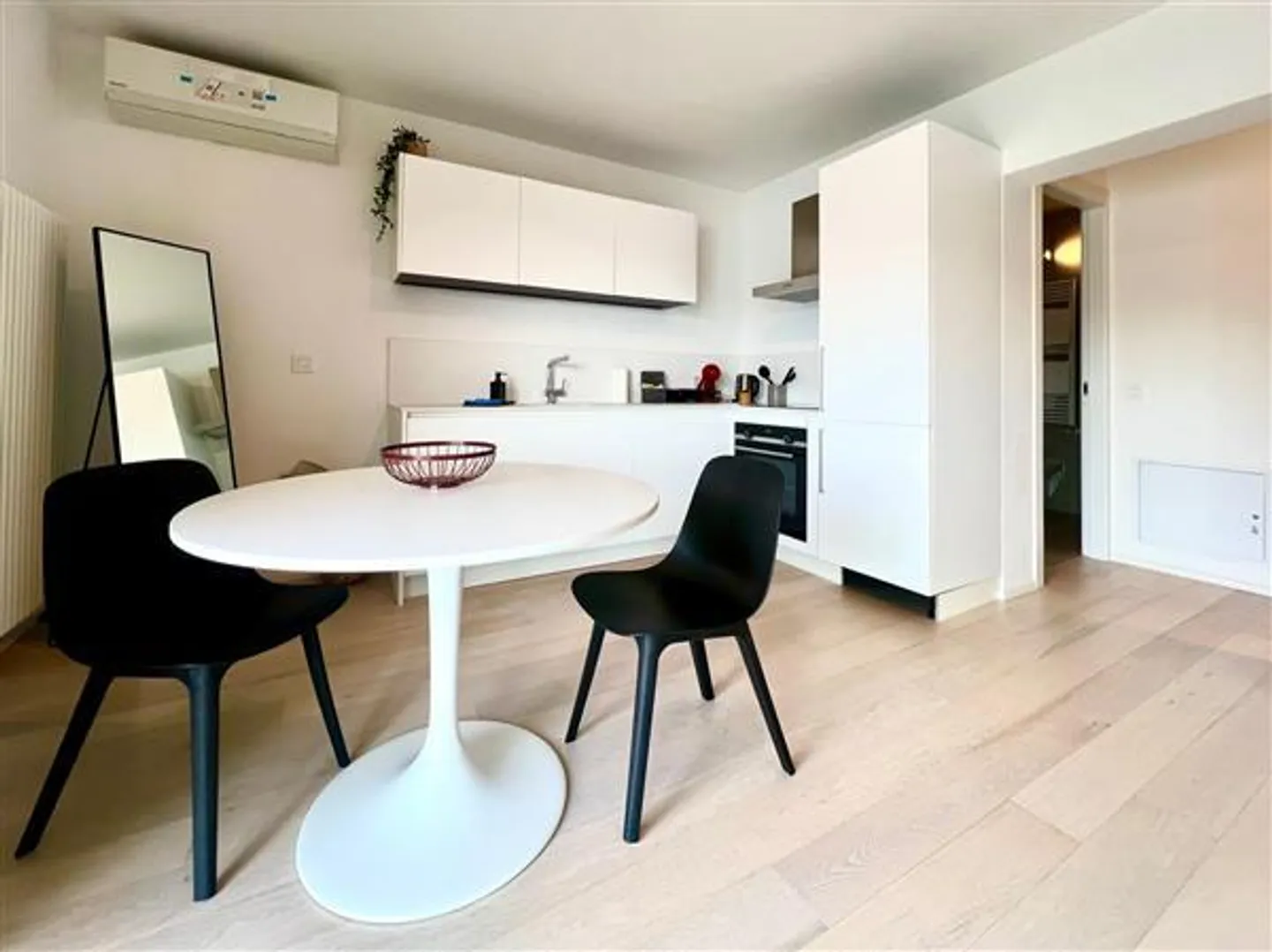 Carabietta: 1.5 Room Apartment - Photo 3 of 6