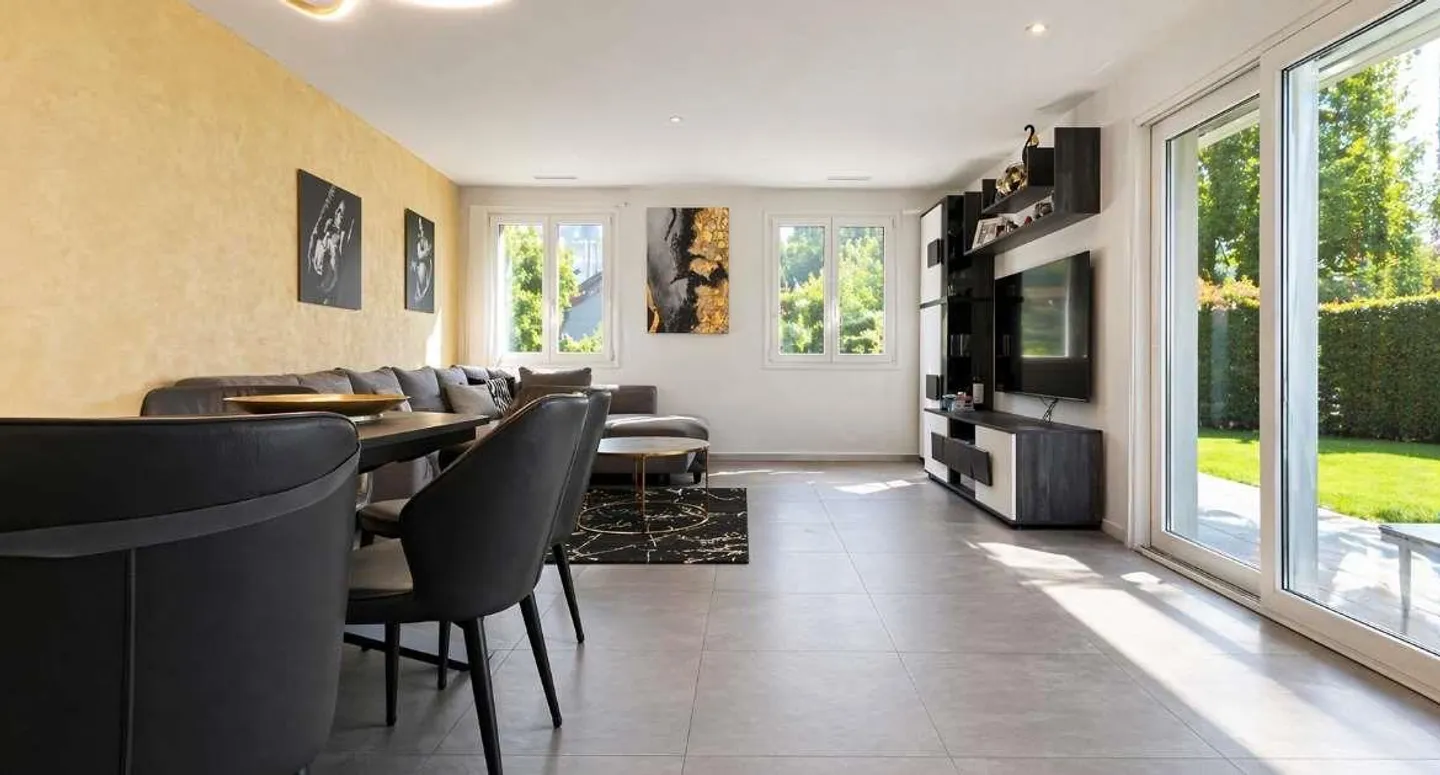 Wohnung mit privatem Garten, Komfort und strategischer Lage - Foto 13 von 13