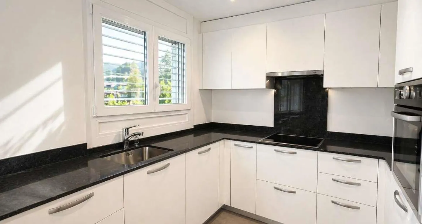 Wohnung mit privatem Garten, Komfort und strategischer Lage - Foto 7 von 13
