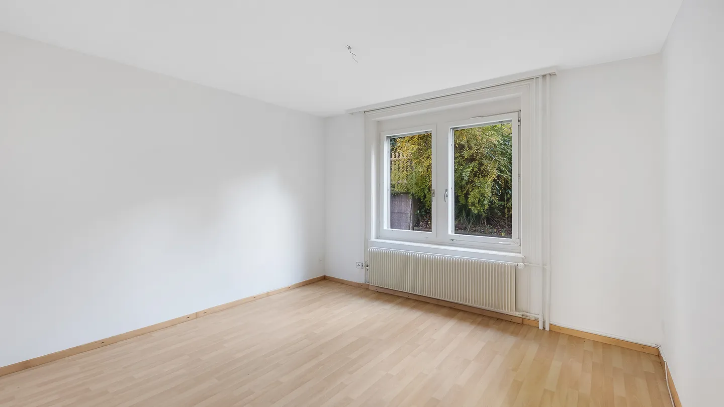 Apartment for rent - Photo 2 of 7