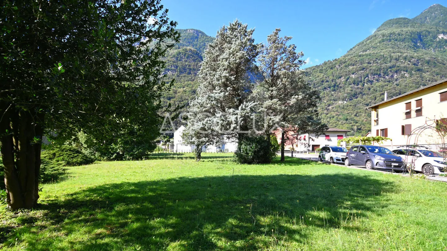 Terreno edificabile in zona soleggiata e tranquilla | Bauland in sonniger und ruhiger Lage - Foto 8 di 13
