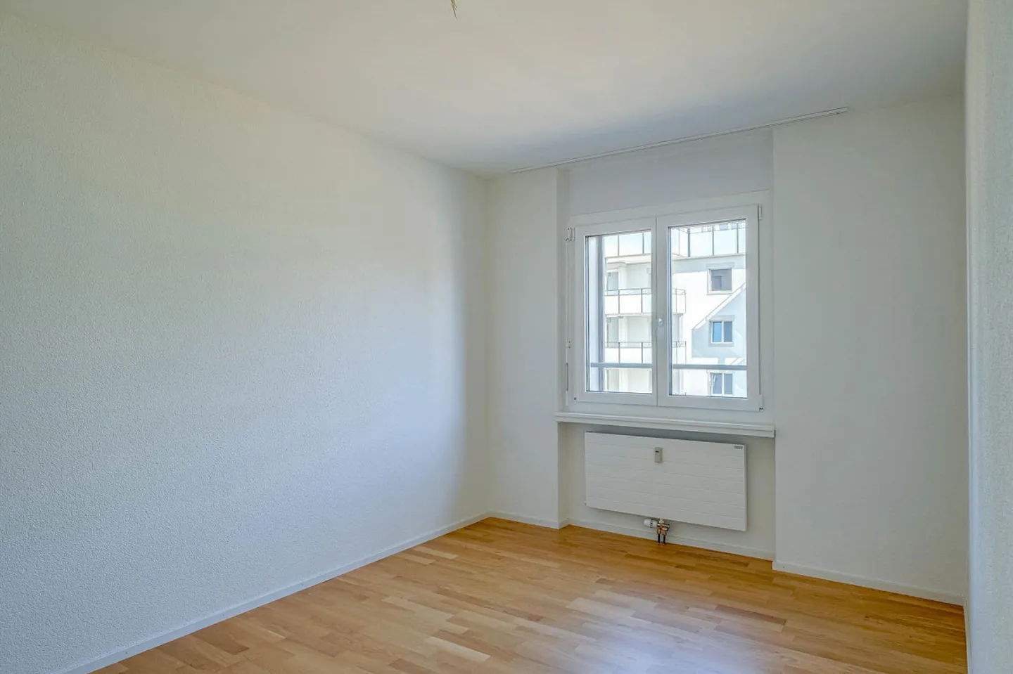 Bel appartement en attente de nouveau locataire - Photo 8 sur 13