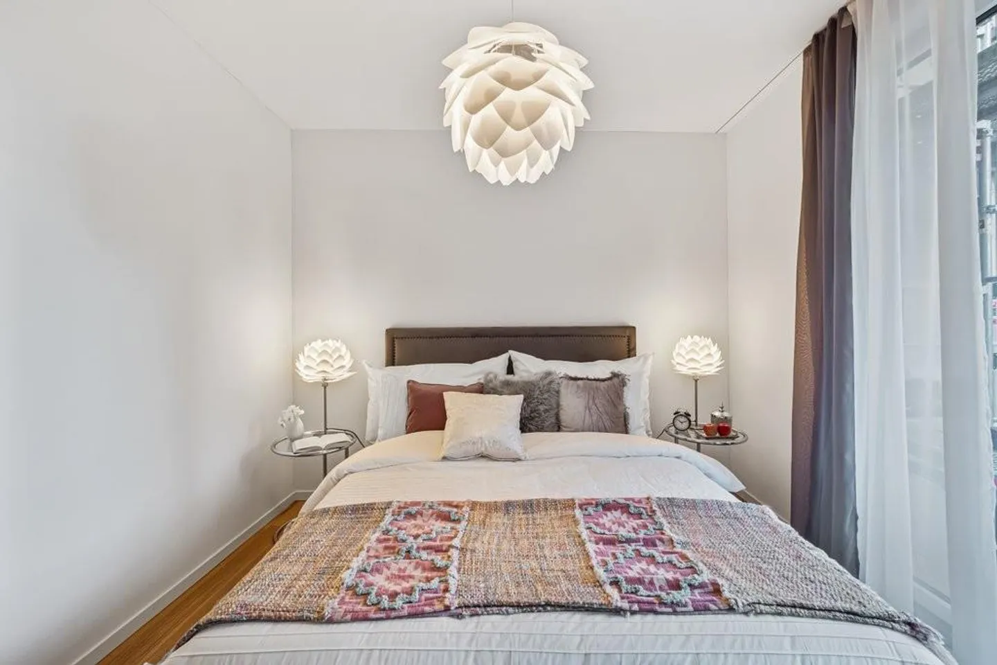 95 m2 Living Quality at Schaffhauserplatz - Urban, Central, Desirable - Photo 2 of 7