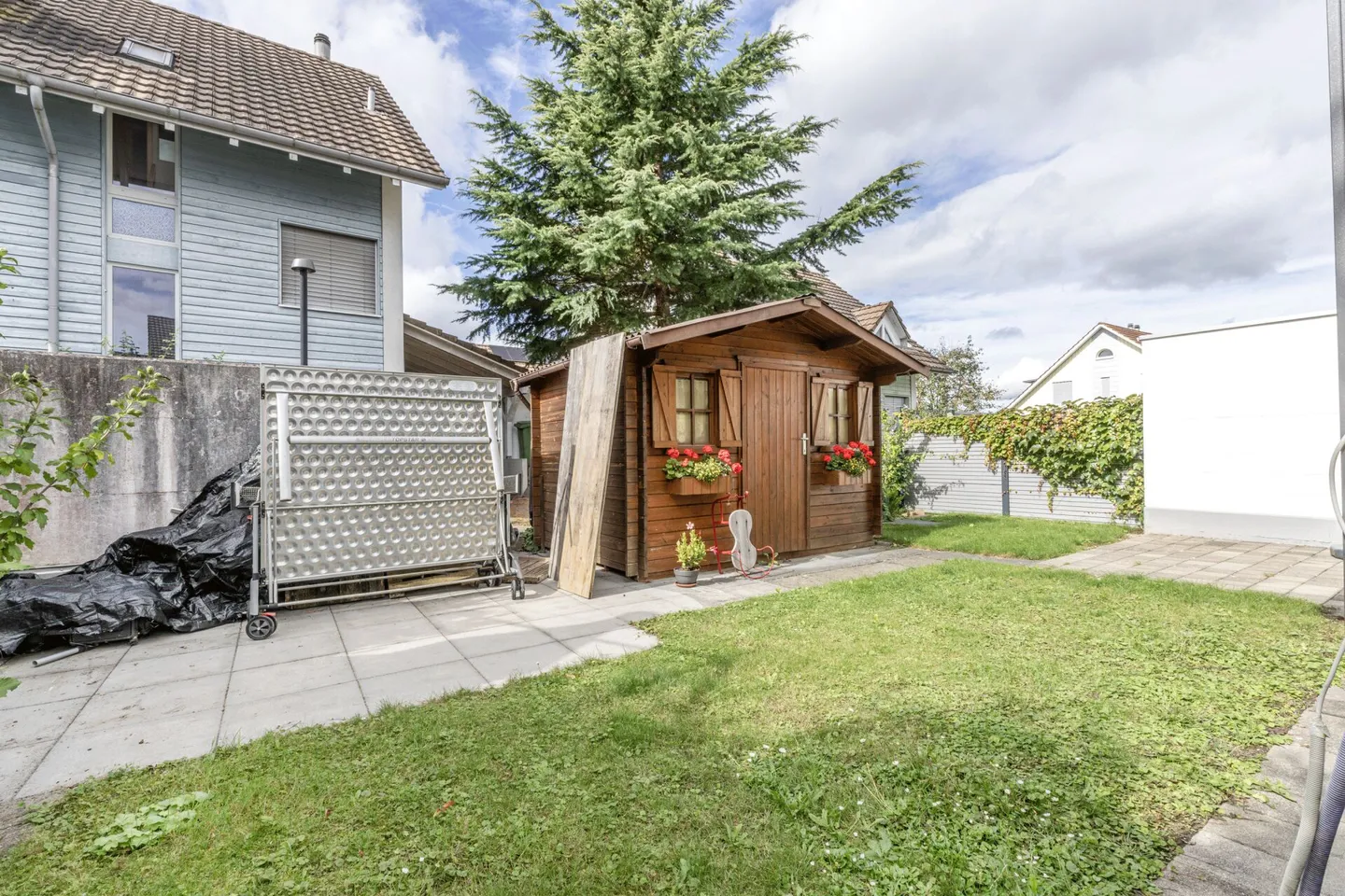 5.5-Zimmer-Doppeleinfamilienhaus in Hettlingen an ruhiger Lage mit Garagenplatz und beheiztem Wintergarten - Foto 18 di 29