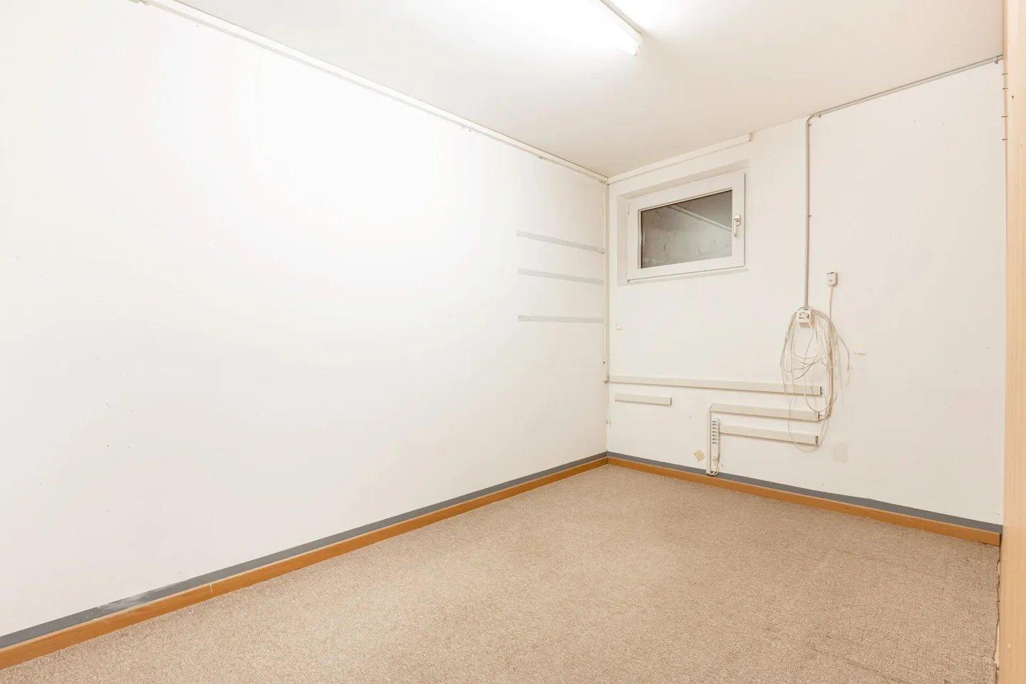 5.5-Zimmer-Doppeleinfamilienhaus in Hettlingen an ruhiger Lage mit Garagenplatz und beheiztem Wintergarten - Foto 22 di 29