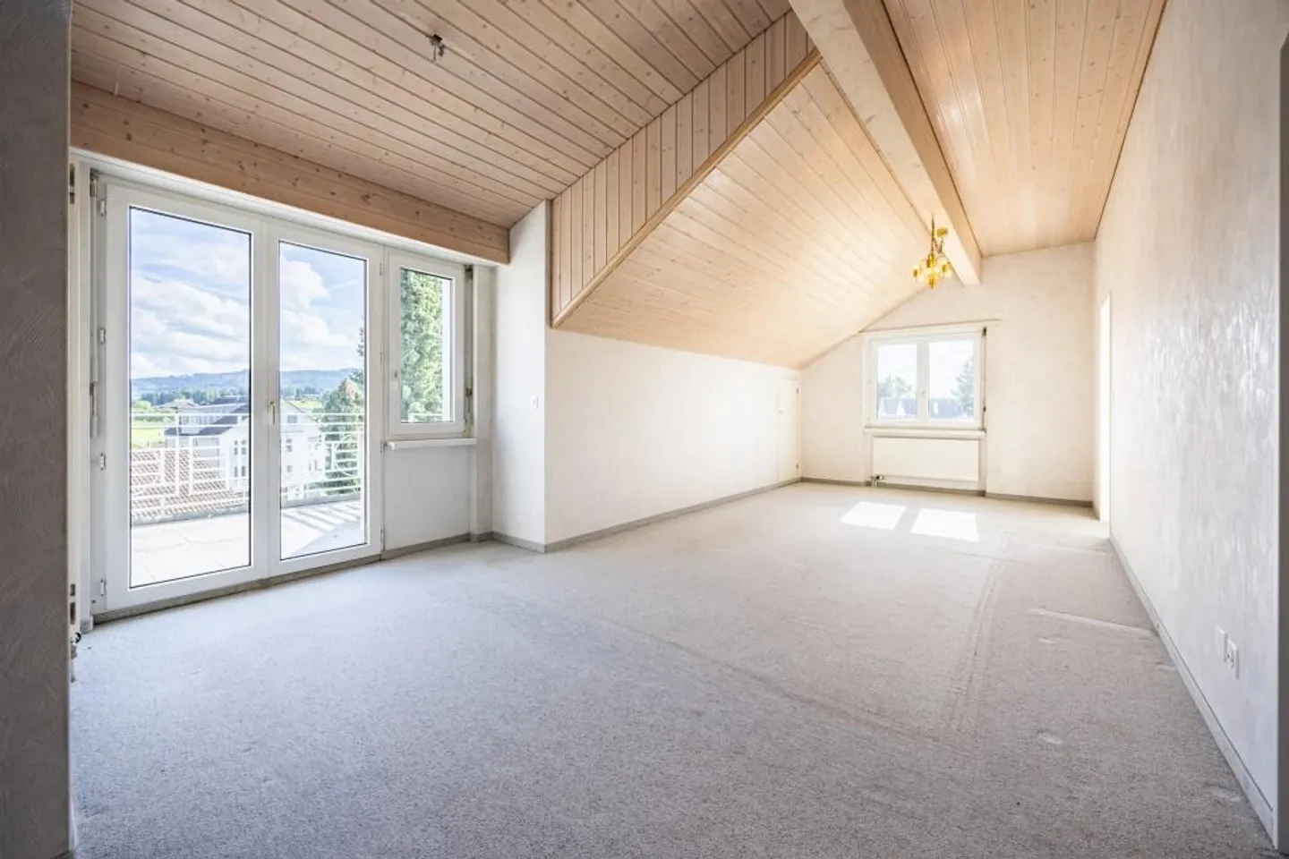 Ampio appartamento attico di 3,5 stanze - Foto 11 di 15