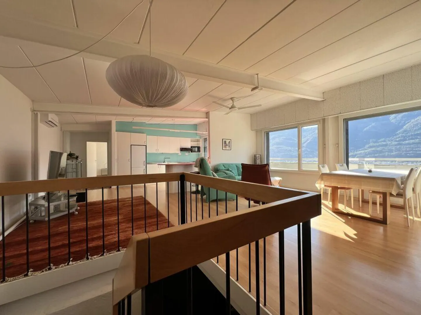 3-room penthouse apartment - Photo 3 of 18