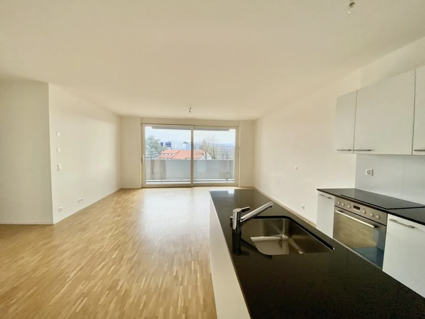Moderne Wohnung im Öko-Viertel - Foto 3 von 11