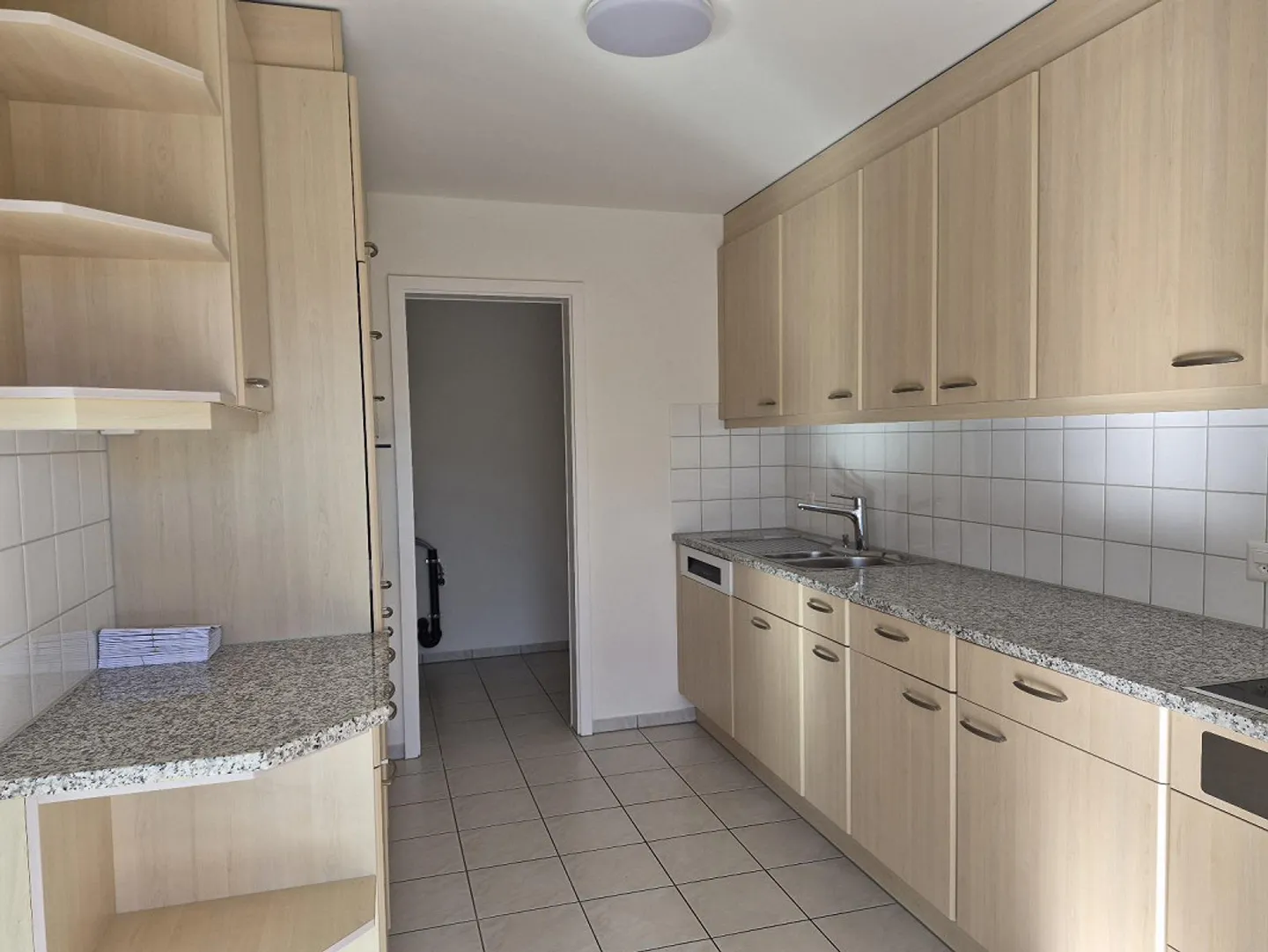 Quiet, sunny 4.5-room apartment in the heart of Cham - Photo 12 of 16