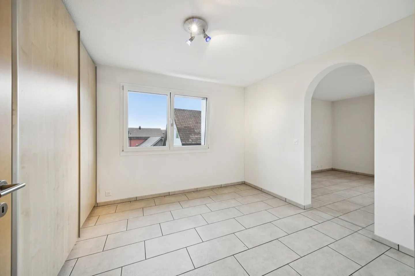 Une maison où chacun trouve son endroit préféré - Photo 5 sur 9