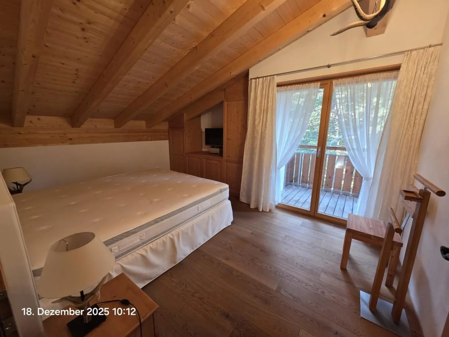 „Bergtraum: Stilvolle Dachwohnung mit Alpenblick“ - Foto 7 von 11