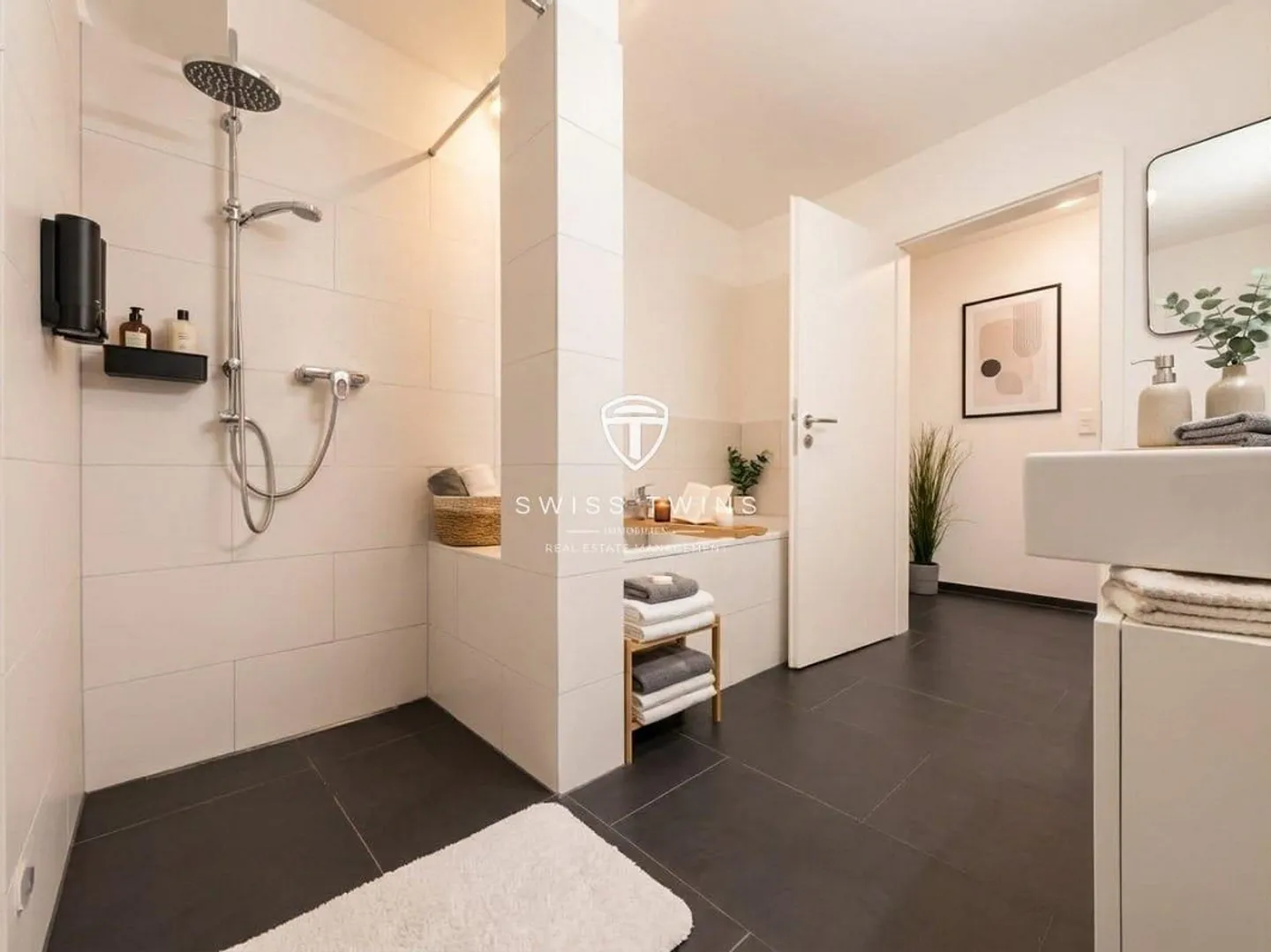 La Dolce Vita - Living with Terrace, Garden & Panoramic View - 143 m² Living Space - Photo 3 of 11