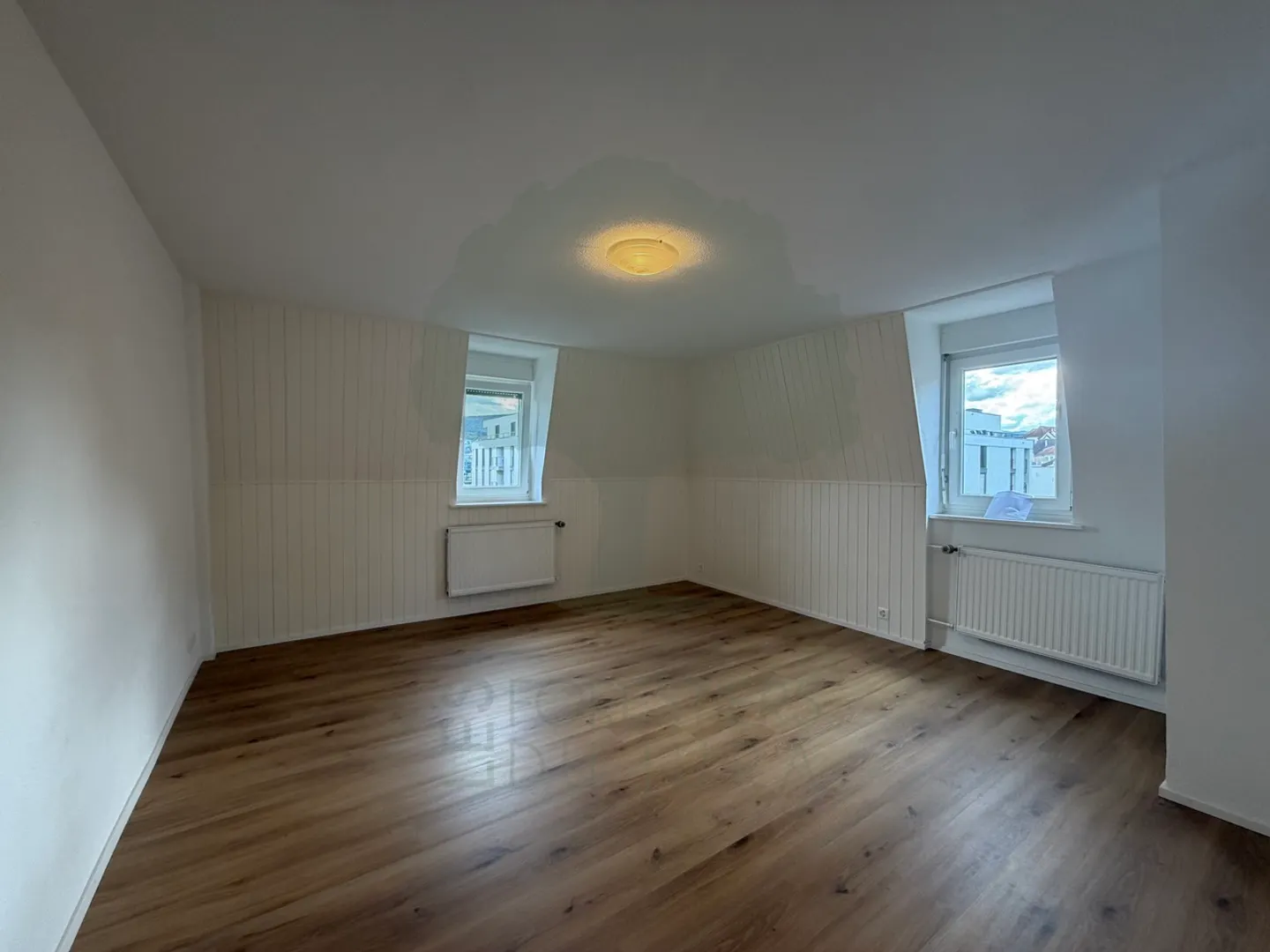 Geräumige 5,5-Zimmer-Duplexwohnung vollständig renoviert in Delémont - Foto 3 von 11