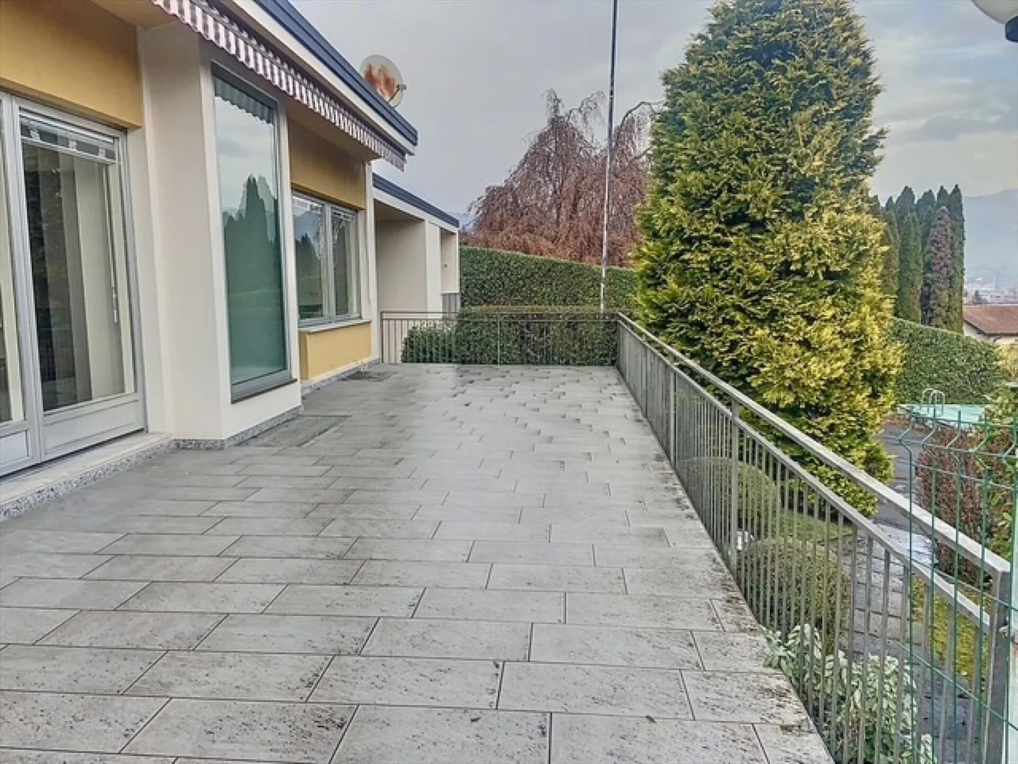 Casa singola in affitto - Foto 9 di 10