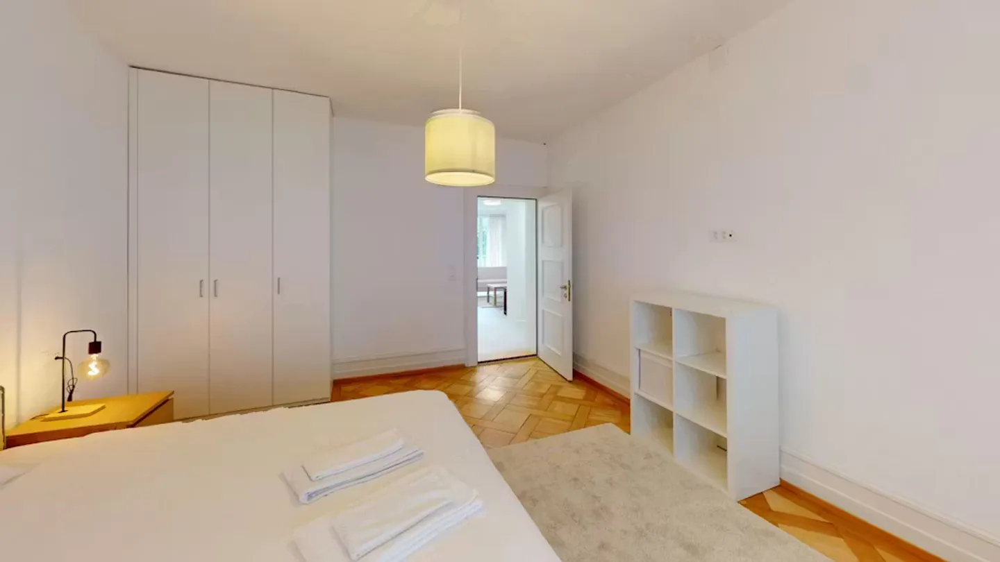 Charming Chalet in Zurich - Photo 10 of 10
