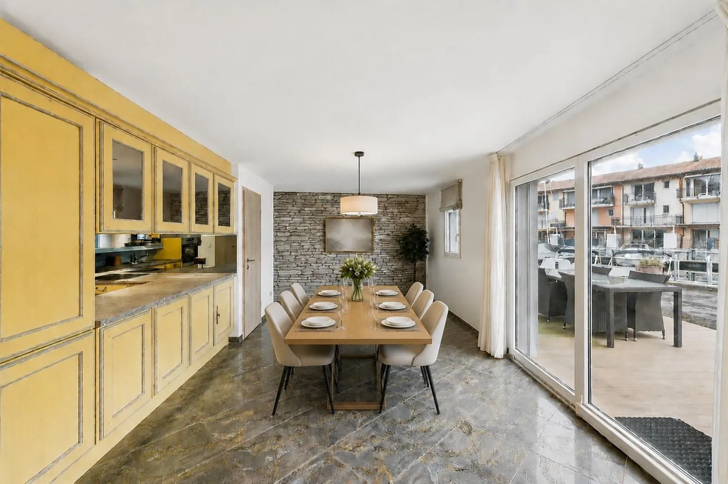 Magnifico duplex di 3,5 locali alla Marina - Foto 2 di 9