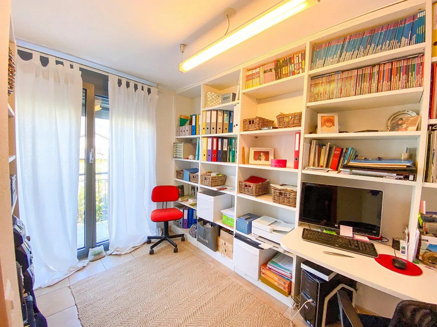 Single-family house completely renovated, 5.5 rooms with garden and parking spaces - Photo 13 of 13