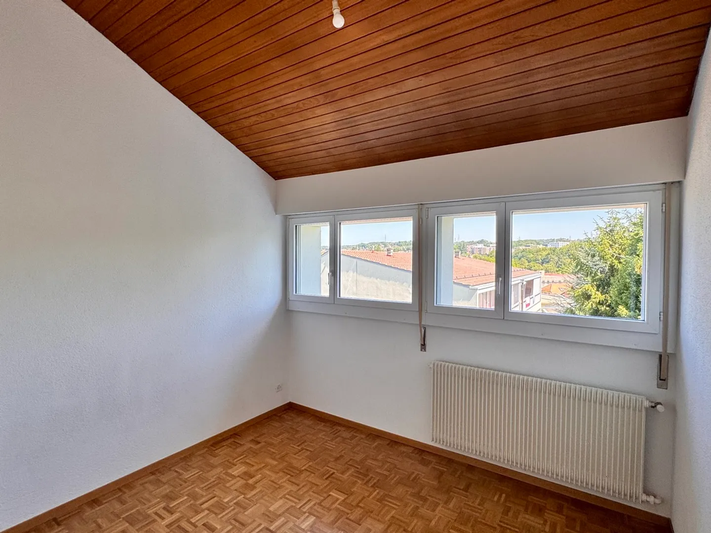 Appartement Charmant avec Balcon - Photo 3 sur 10