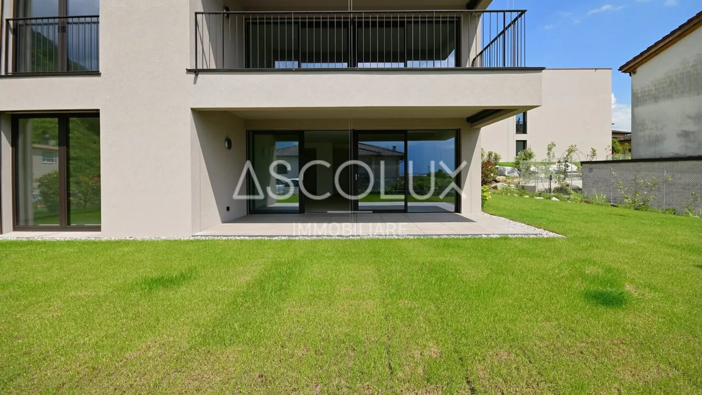 Appartamento in vendita - Foto 2 di 13