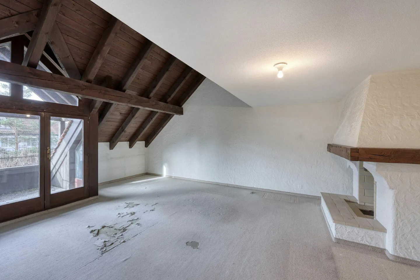 Romantic penthouse maisonette for renovation - Photo 6 of 7