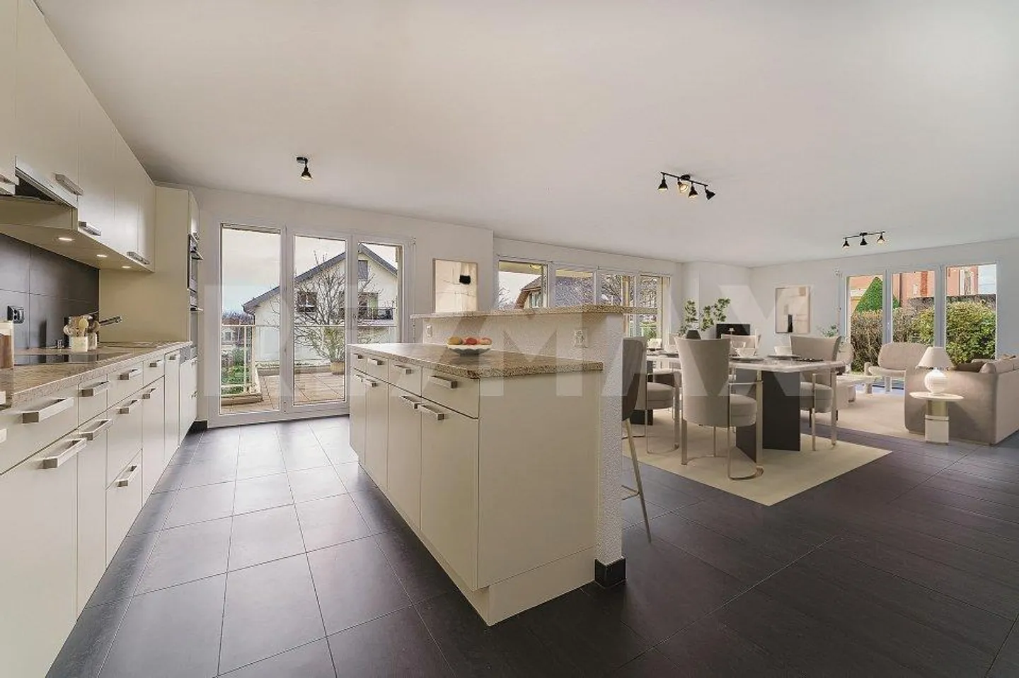 Ideal Apartment for the Whole Family - Photo 3 of 13