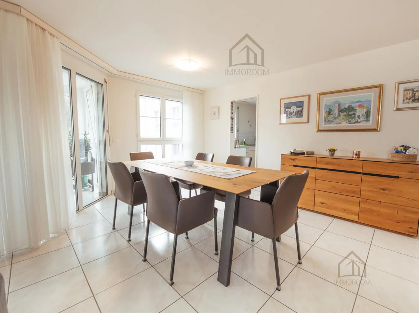 Komfortables Wohnen mit viel Platz und guter Anbindung - Foto 3 von 18