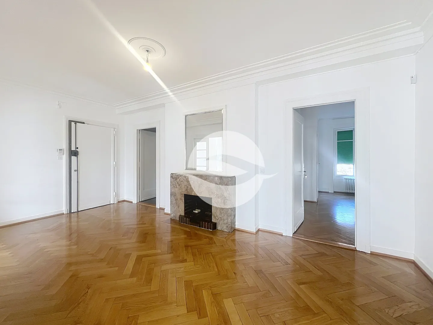 Luxuswohnung in bester Lage - Foto 4 von 11