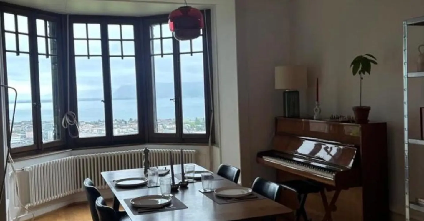 Appartamento 3.5 p. a Corseaux con vista panoramica sul Lago di Ginevra - Foto 2 di 6
