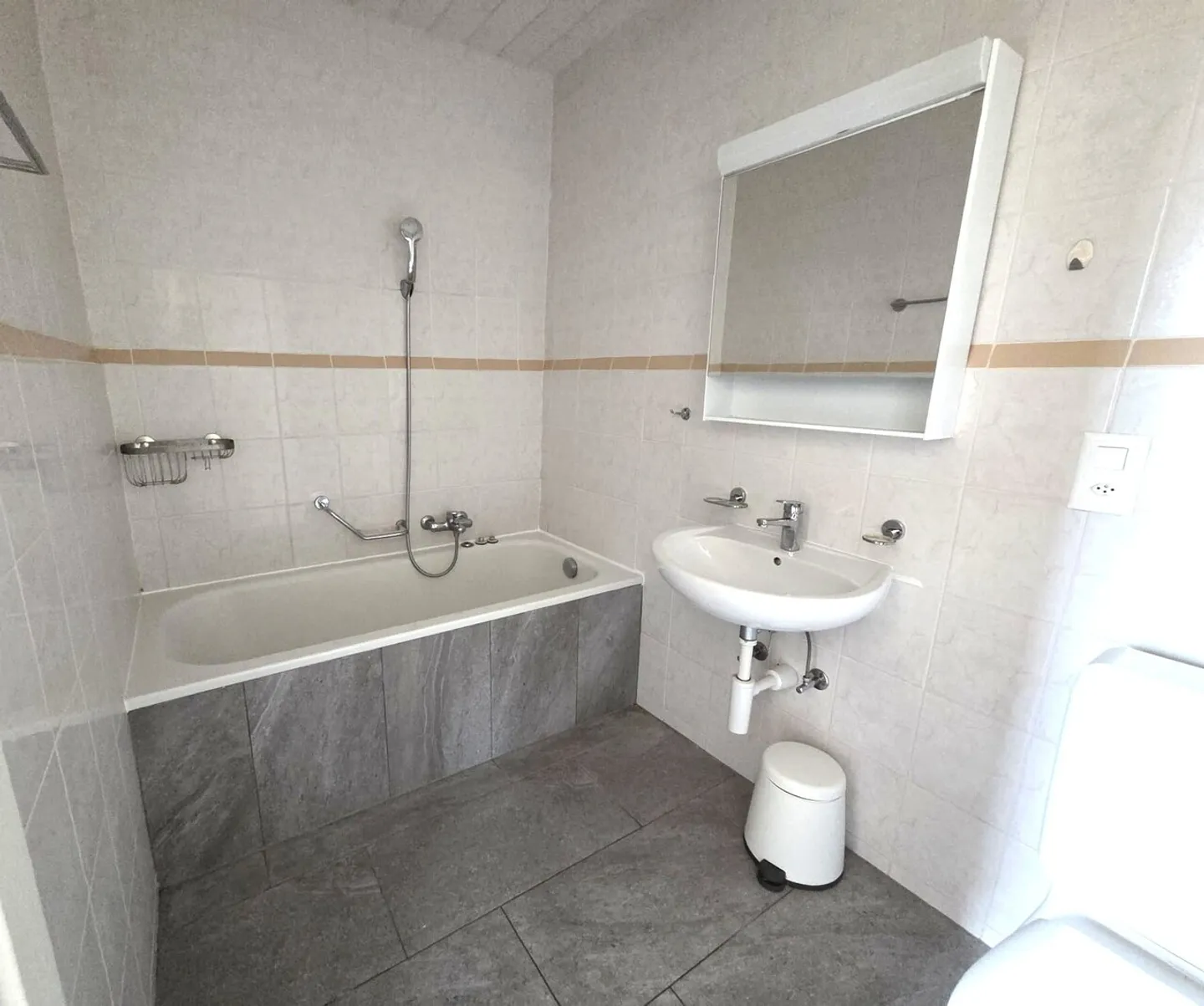 A Epalinges, affascinante appartamento di 3 stanze - Foto 9 di 10