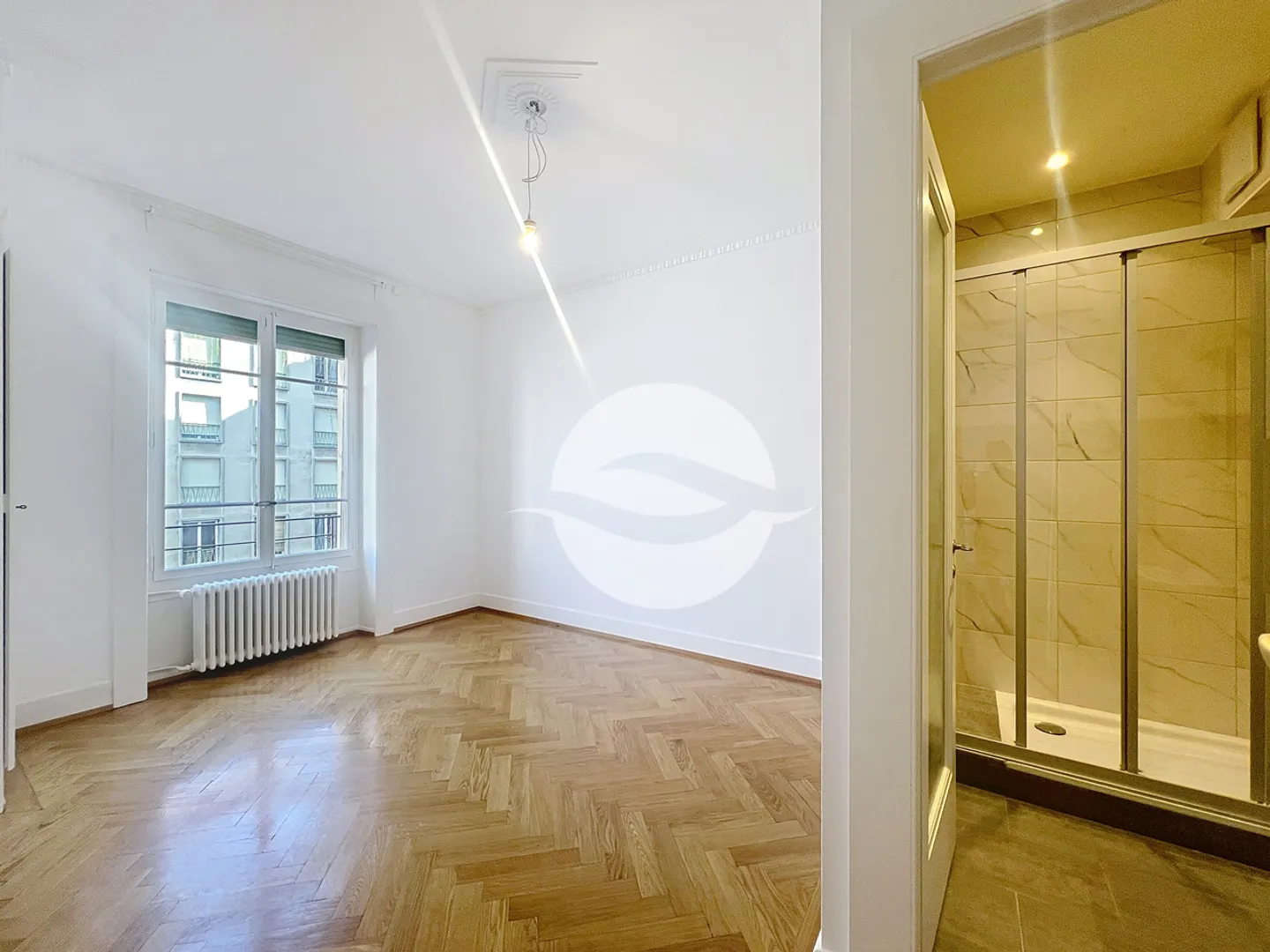 Luxuswohnung in bester Lage - Foto 7 von 11