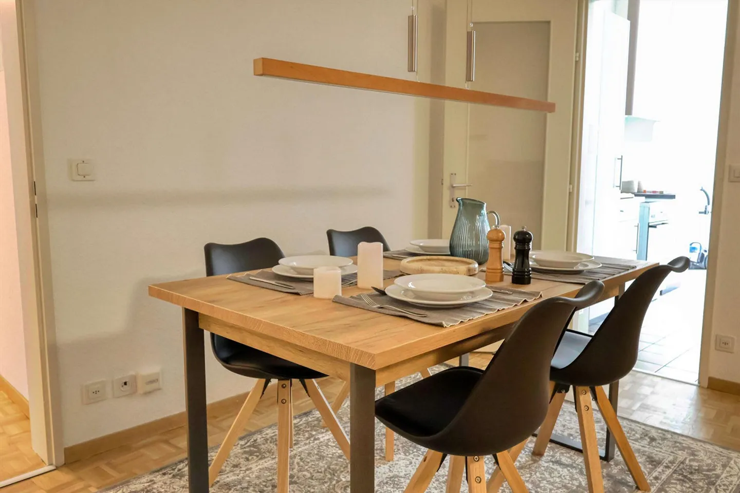 Coliving Comfort and Community in the Heart of Geneva - Photo 10 of 18
