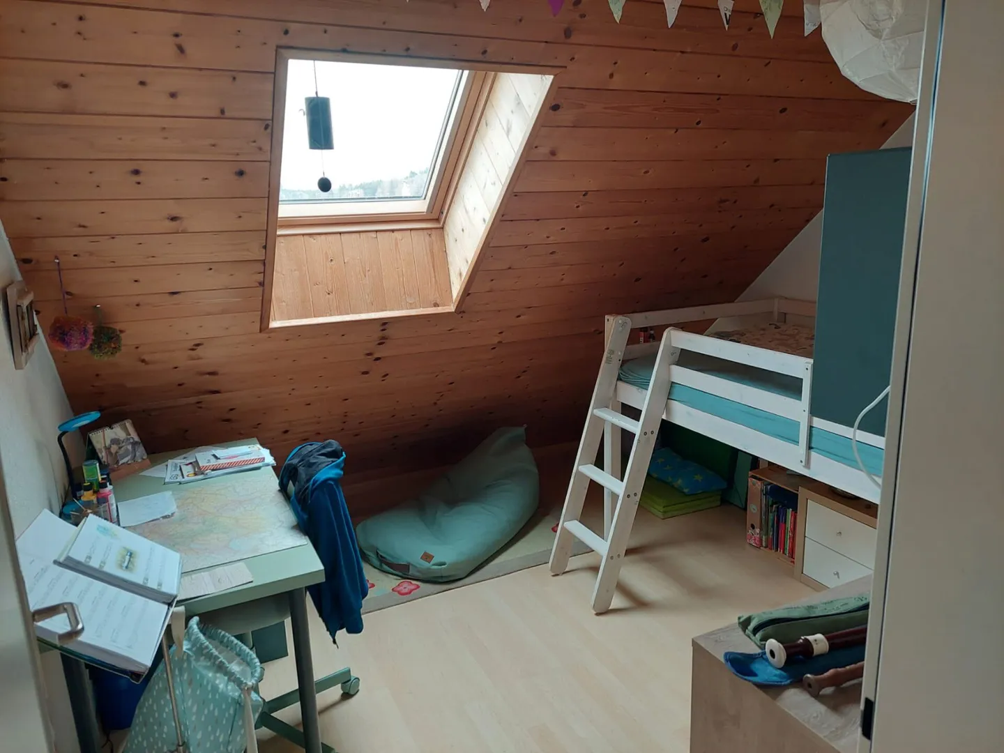 Charmante Dachwohnung mit Balkon - Foto 6 von 11