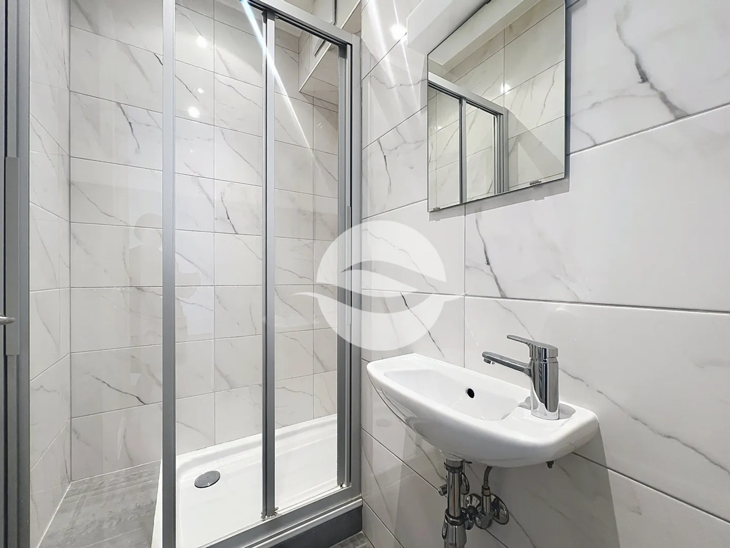 Luxuswohnung in bester Lage - Foto 9 von 11