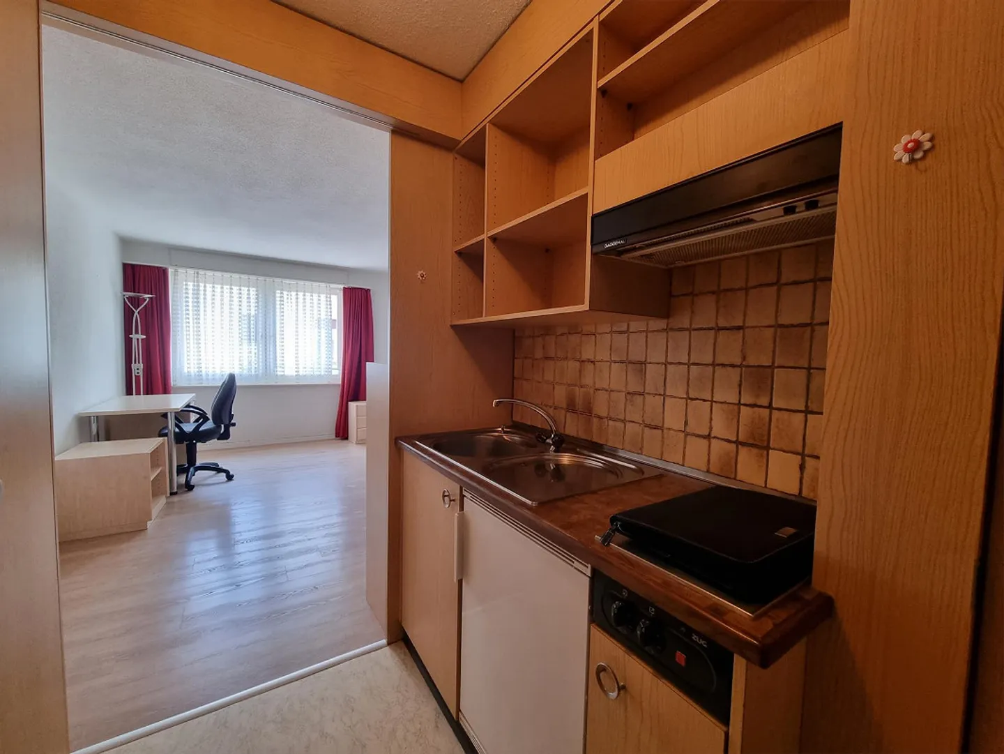 Zentral gelegenes 1-Zimmer-Appartment - Foto 2 von 6