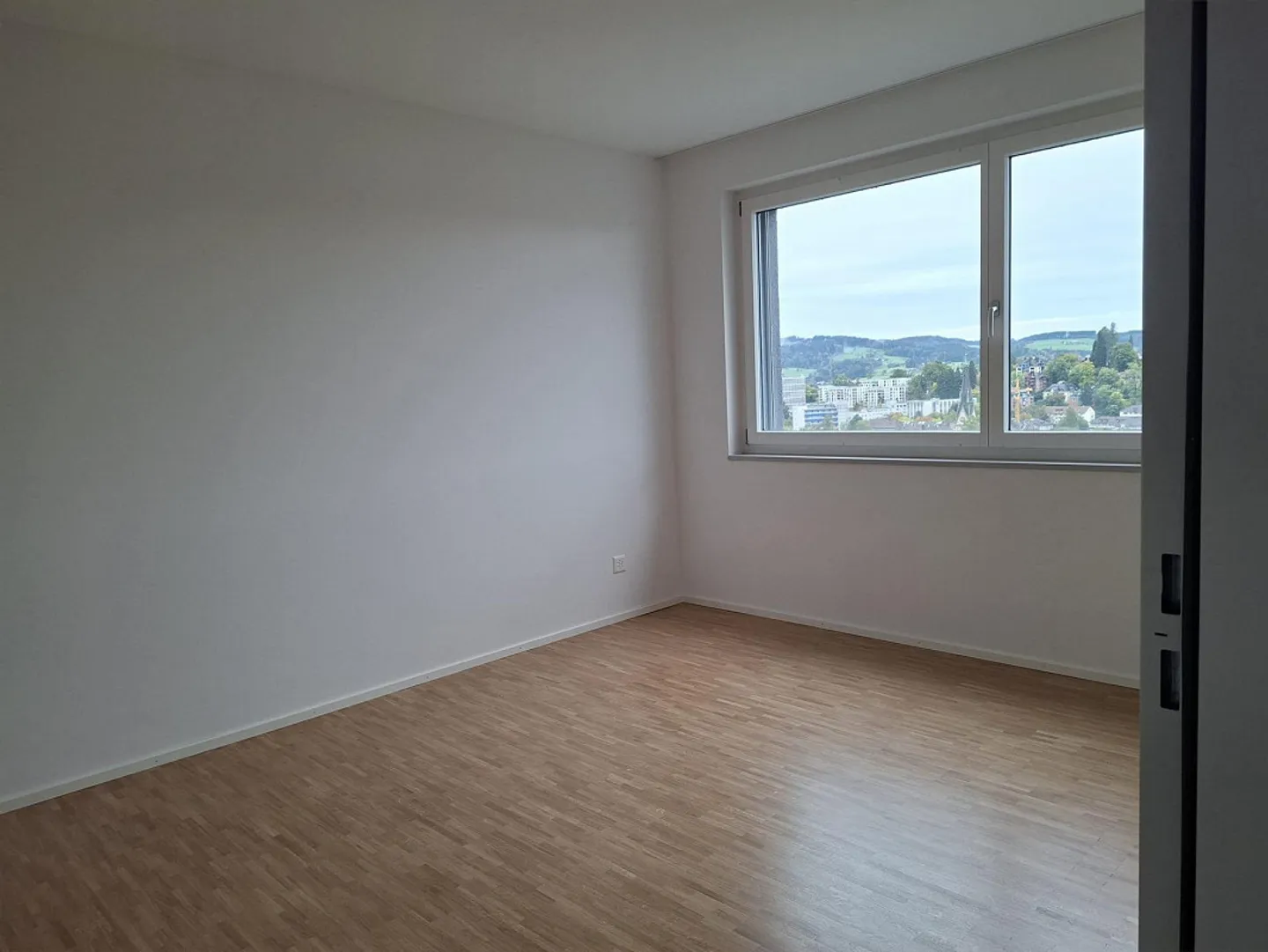 Appartamento di 5 stanze con vista - Foto 10 di 11