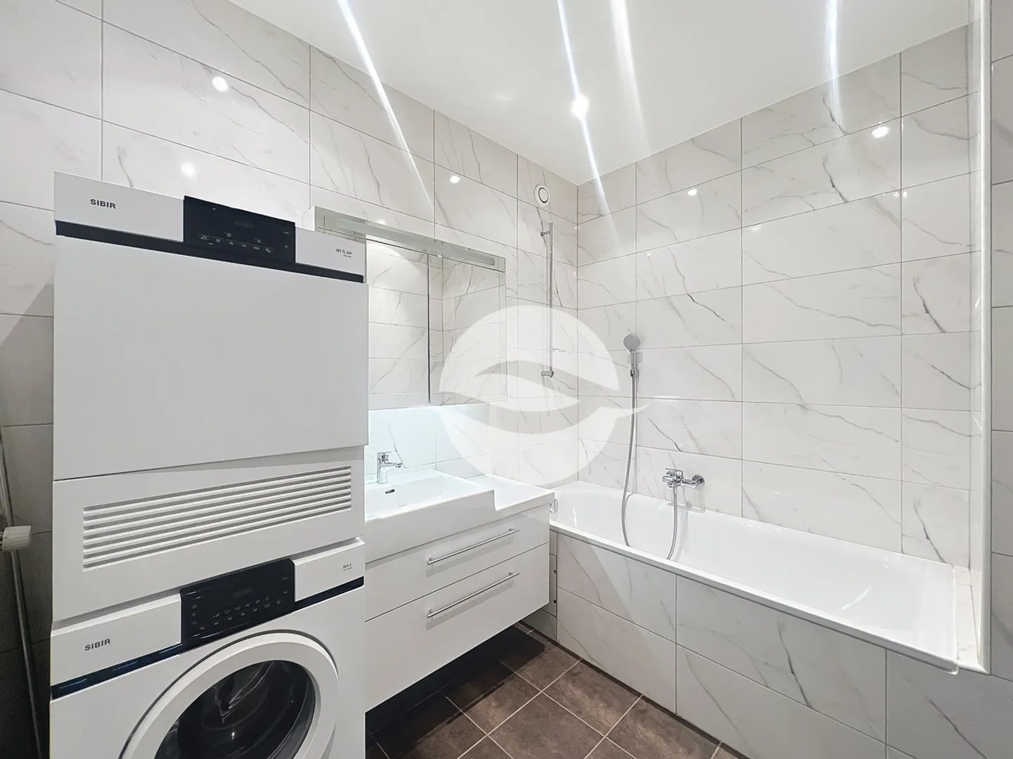 Luxuswohnung in bester Lage - Foto 10 von 11