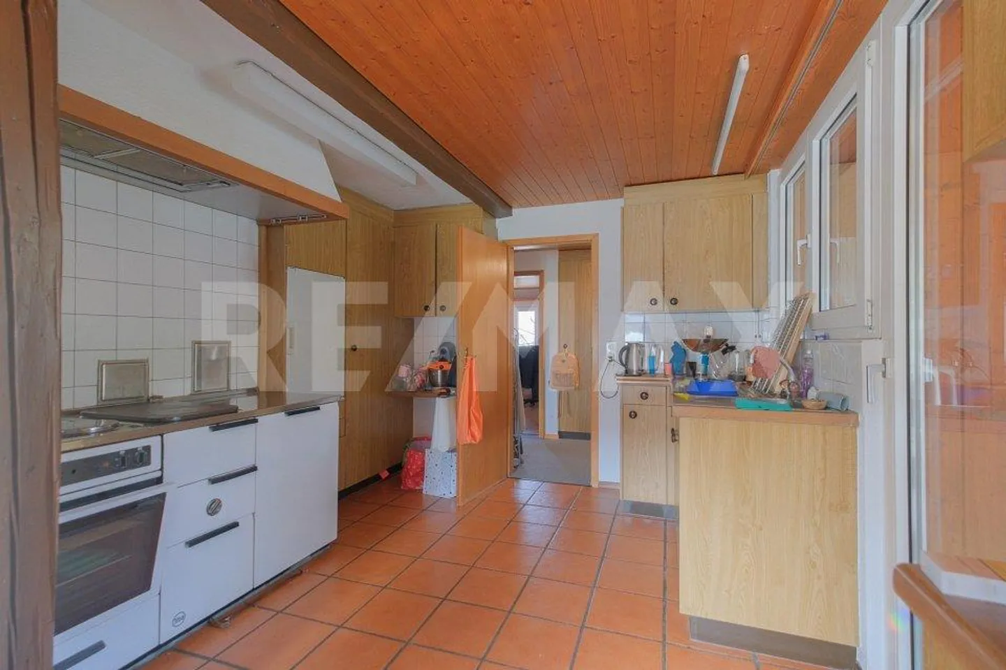 Zweifamilienhaus mit Baulandreserve - Foto 6 von 13