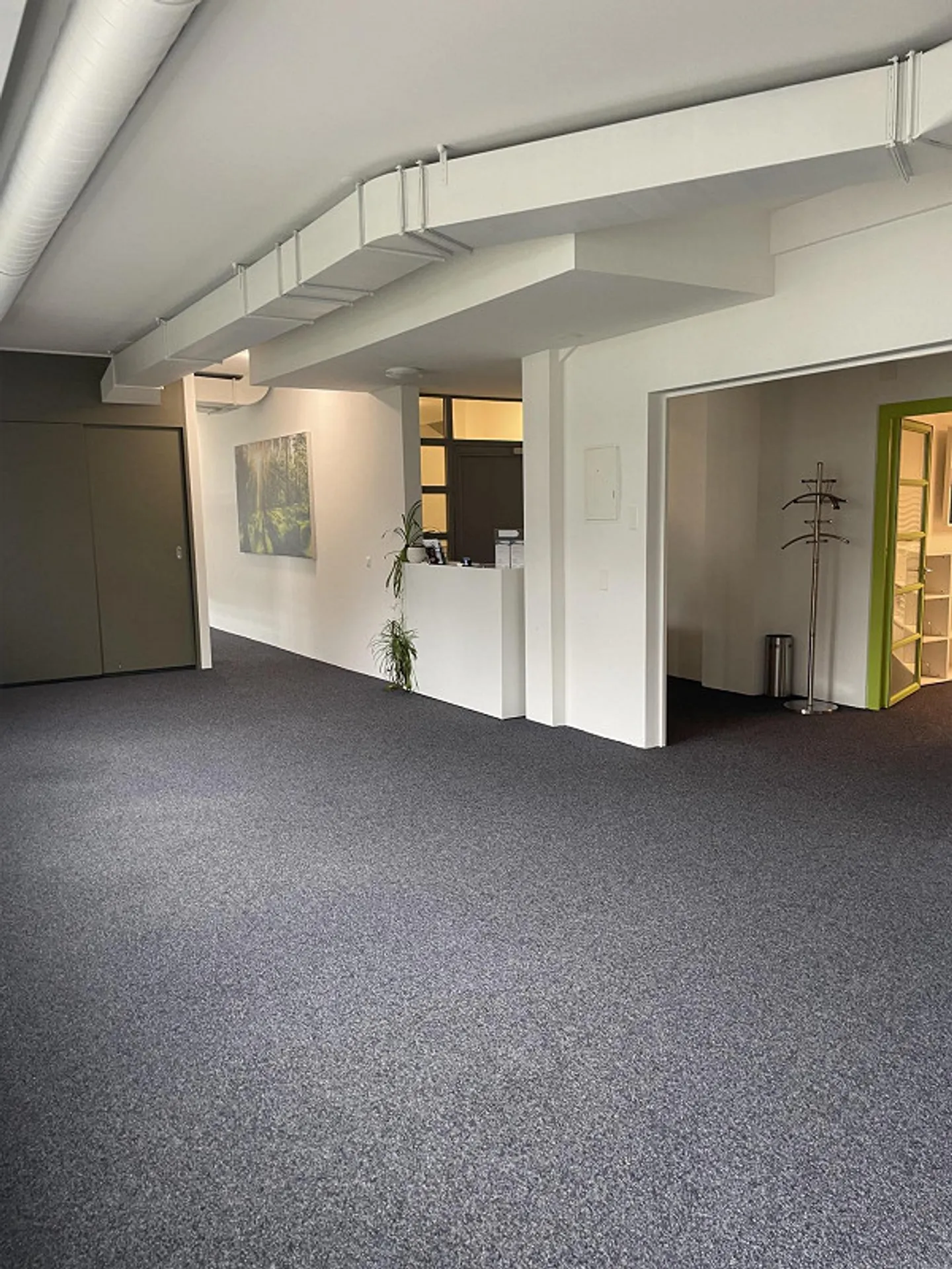 Modernes Büro in Uster - Foto 1 von 6