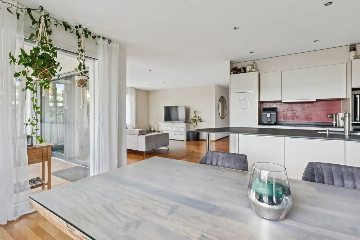 Modern Apartment with Garden - Photo 1 of 5