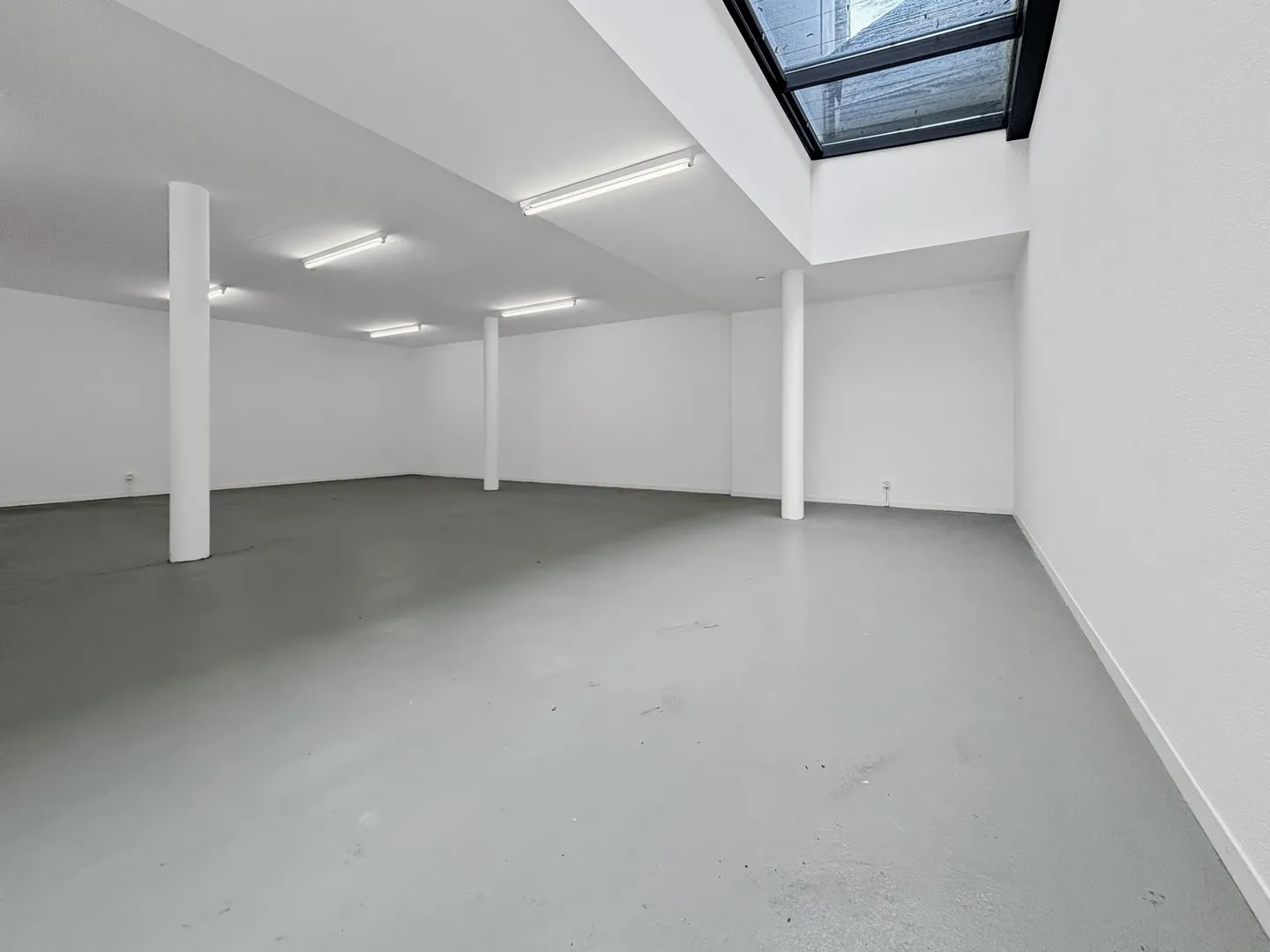 Spazio commerciale versatile a Ittigen - Foto 5 di 10