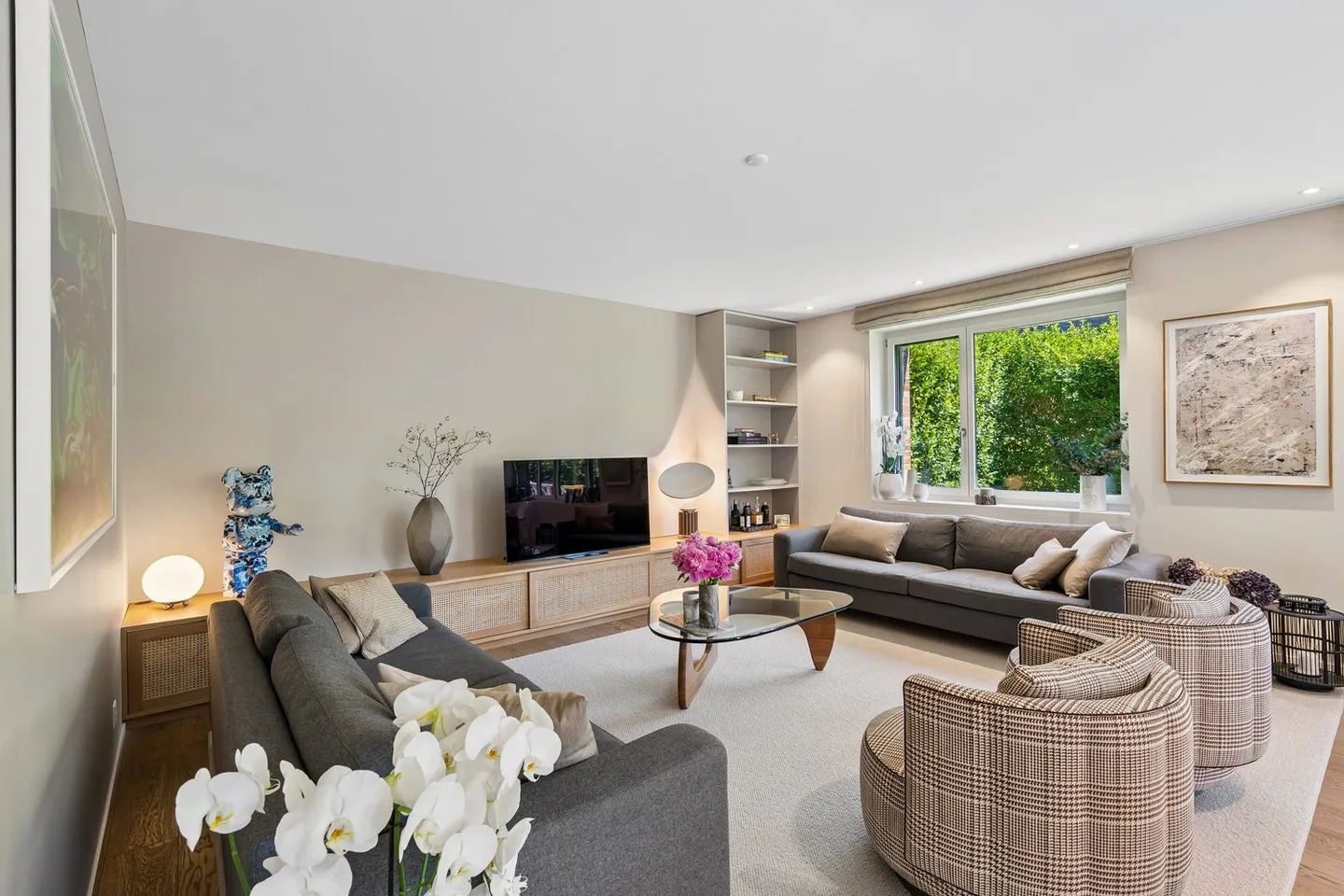 Exclusive 6.5 room garden apartment with high end finishes and private sauna - Photo 13 of 44
