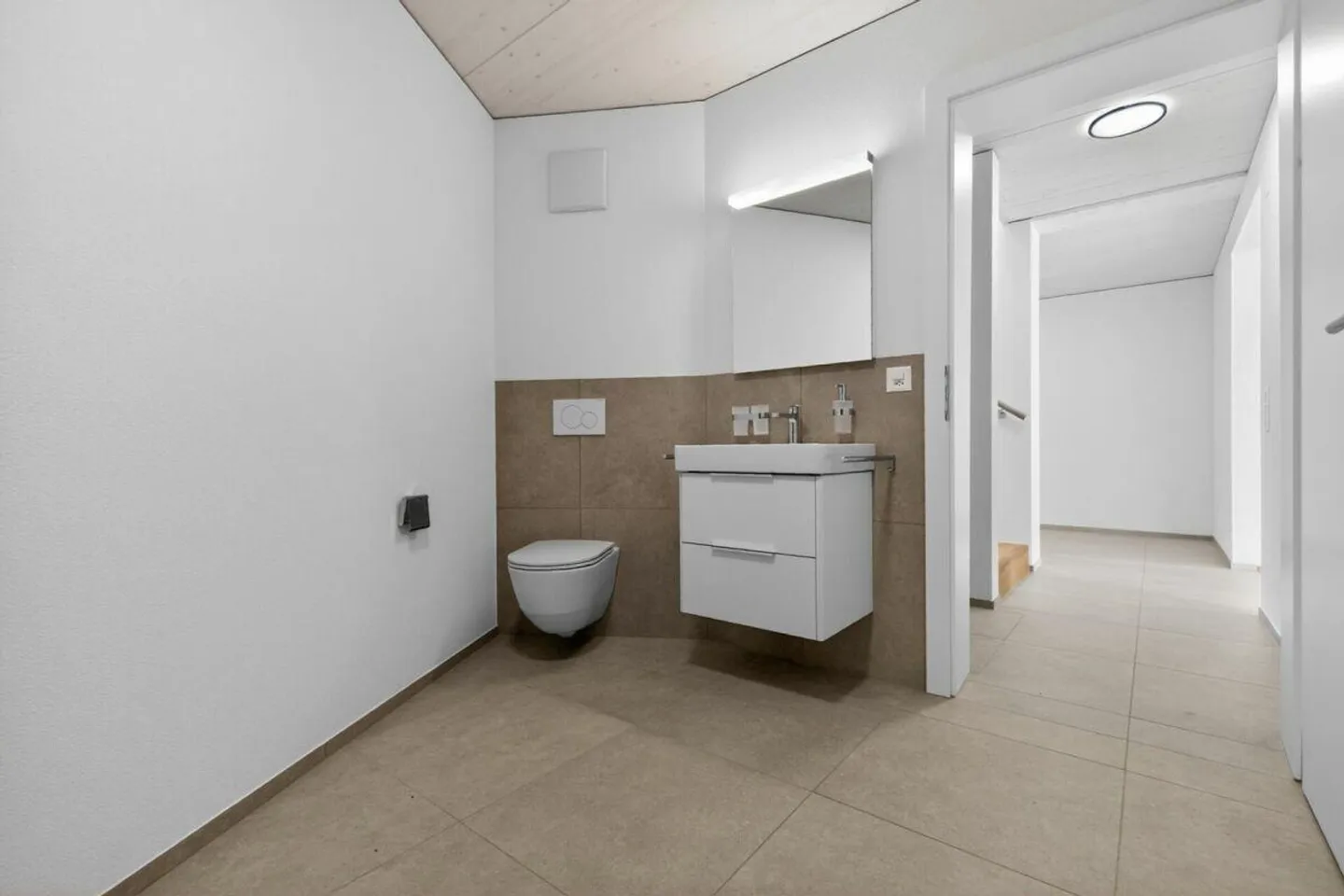 Modern 5.5-room single-family house with flexible 2.5-room apartment - Photo 15 of 30
